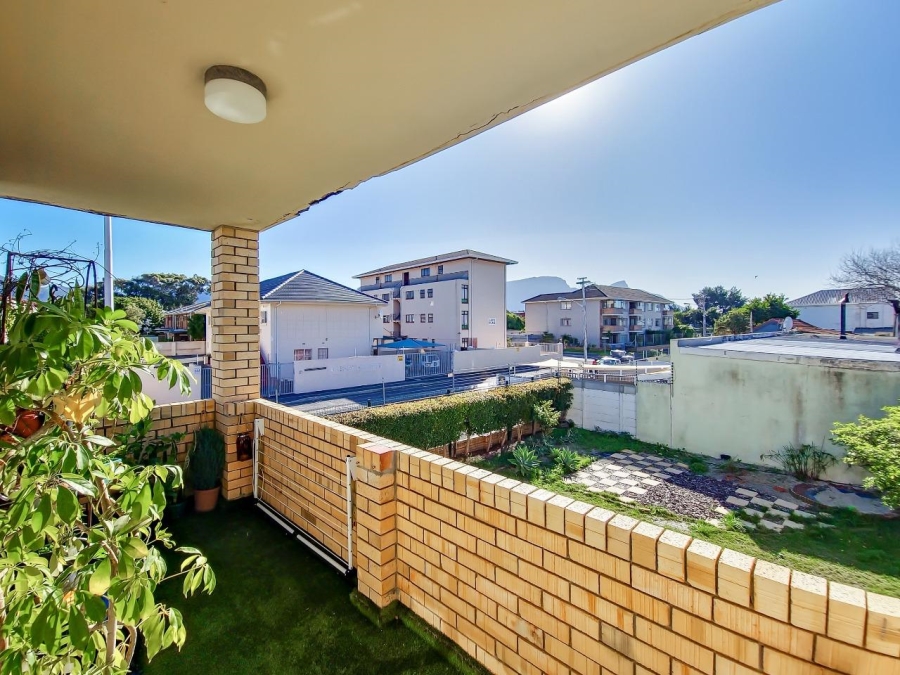 2 Bedroom Property for Sale in Bergvliet Western Cape